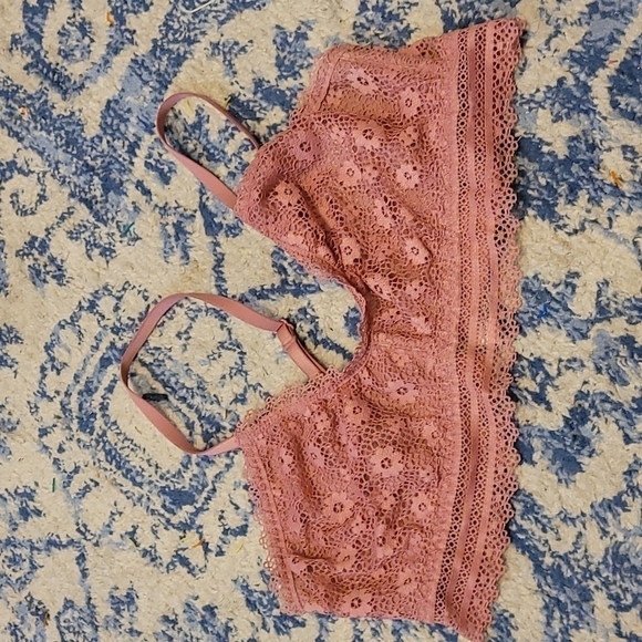 Victoria's Secret pink lace bralette sz small WL59 - Picture 1 of 4